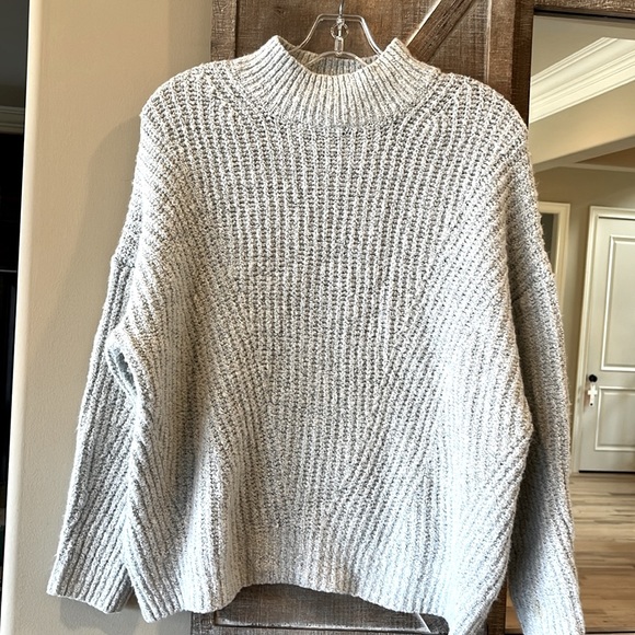 Debut Soft Gray Sweater Mock Neck Womens Small Drop Shoulder - Picture 12 of 15